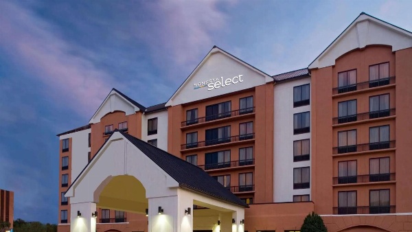 Sonesta Select Tucson Airport image 3